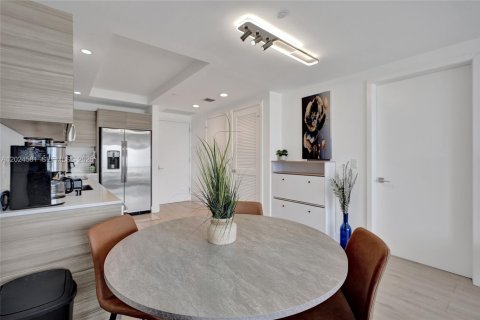 Copropriété à louer à Miami, Floride: 1 chambre, 55.09 m2 № 2146073 - photo 12