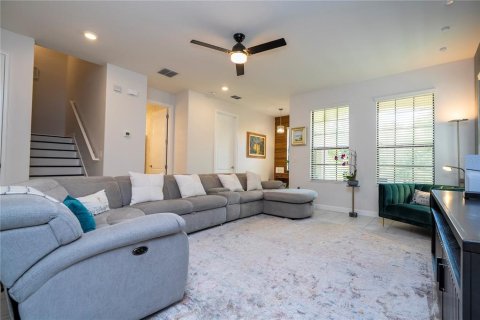 Townhouse in Davenport, Florida 6 bedrooms, 278.24 sq.m. № 1771967 - photo 30