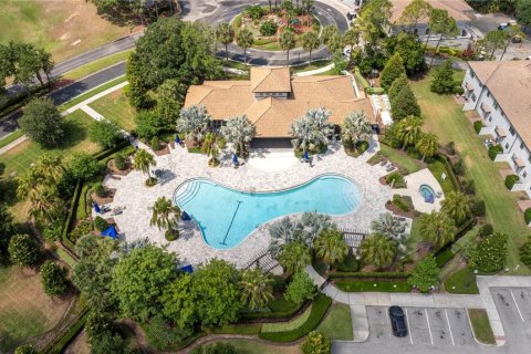 Townhouse in Davenport, Florida 6 bedrooms, 278.24 sq.m. № 1771967 - photo 6