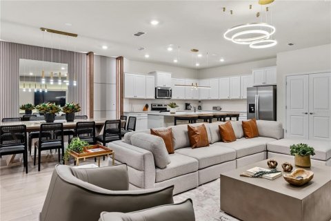 Villa ou maison à vendre à Clermont, Floride: 10 chambres, 407.1 m2 № 2108750 - photo 23