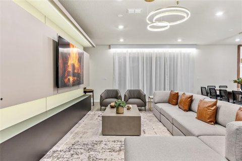 Villa ou maison à vendre à Clermont, Floride: 10 chambres, 407.1 m2 № 2108750 - photo 17