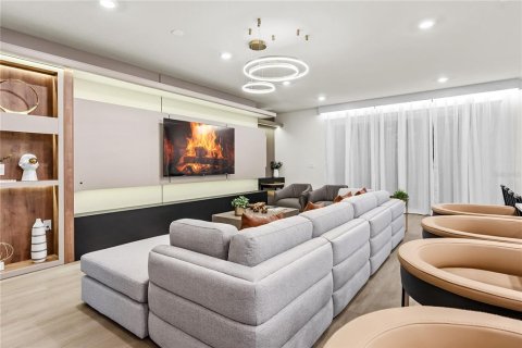 Villa ou maison à vendre à Clermont, Floride: 10 chambres, 407.1 m2 № 2108750 - photo 14
