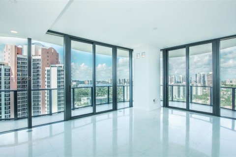 Снять в аренду кондоминиум в Санни-Айлс-Бич, Флорида 4 спальни, 463.77м2, № 1983760 - фото 21