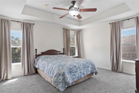 House in Orlando, Florida 5 bedrooms, 255.11 sq.m. № 2338838 - photo 20
