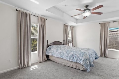 House in Orlando, Florida 5 bedrooms, 255.11 sq.m. № 2338838 - photo 19