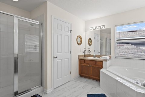 House in Orlando, Florida 5 bedrooms, 255.11 sq.m. № 2338838 - photo 21