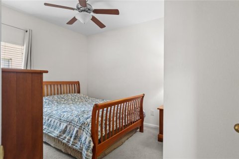 House in Orlando, Florida 5 bedrooms, 255.11 sq.m. № 2338838 - photo 25