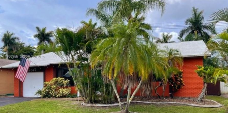 Villa ou maison à Sunrise, Floride 1 chambre № 2044845