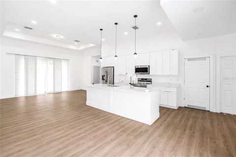 Casa en venta en Clewiston, Florida, 4 dormitorios, 232.26 m2 № 2212702 - foto 13