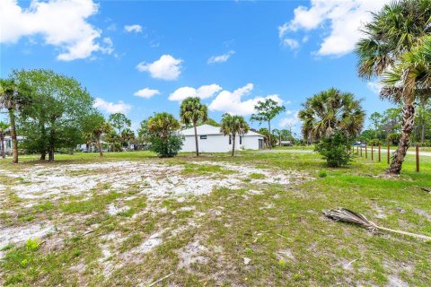 Casa en venta en Clewiston, Florida, 4 dormitorios, 232.26 m2 № 2212702 - foto 10