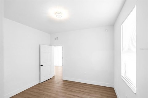 Casa en venta en Clewiston, Florida, 4 dormitorios, 232.26 m2 № 2212702 - foto 28