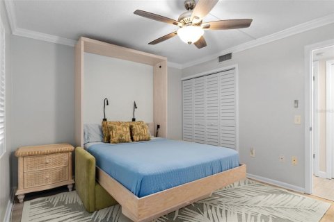 Condo in Port Richey, Florida, 2 bedrooms  № 2396330 - photo 21