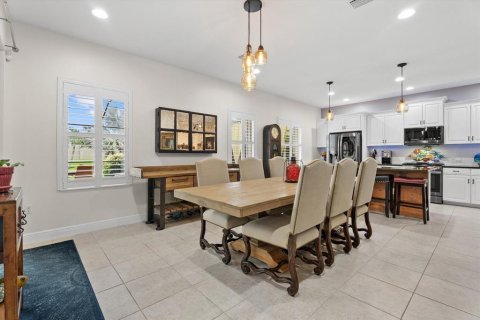 Villa ou maison à vendre à Sarasota, Floride: 4 chambres, 241.55 m2 № 2313029 - photo 12