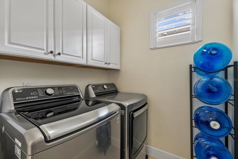 Villa ou maison à vendre à Sarasota, Floride: 4 chambres, 241.55 m2 № 2313029 - photo 23