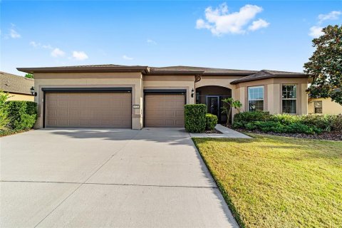 Casa en venta en Ocala, Florida, 3 dormitorios, 234.95 m2 № 1543851 - foto 1