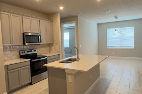 Casa en venta en Port St. Lucie, Florida, 3 dormitorios, 153.66 m2 № 2174910 - foto 22