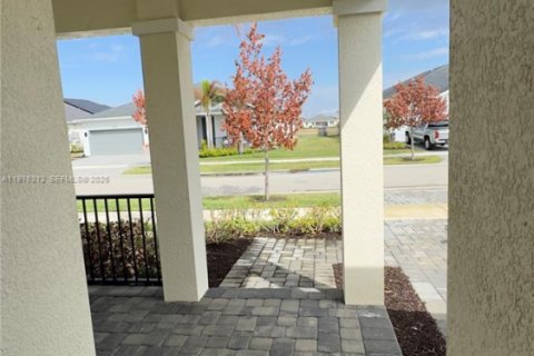 Casa en venta en Port St. Lucie, Florida, 3 dormitorios, 153.66 m2 № 2174910 - foto 6