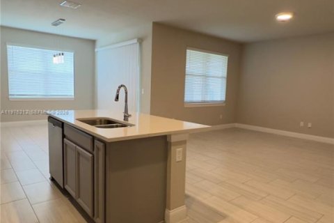 Casa en venta en Port St. Lucie, Florida, 3 dormitorios, 153.66 m2 № 2174910 - foto 30