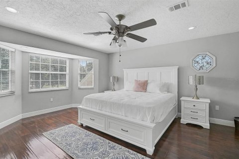 House in Bradenton, Florida 3 bedrooms, 233.09 sq.m. № 1784382 - photo 17