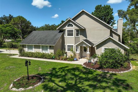 House in Bradenton, Florida 3 bedrooms, 233.09 sq.m. № 1784382 - photo 1