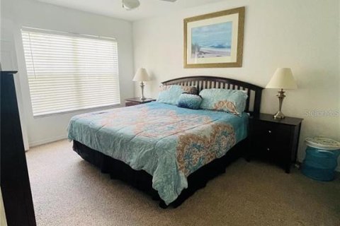 Condominio en venta en Kissimmee, Florida, 4 dormitorios, 136.57 m2 № 1843038 - foto 11