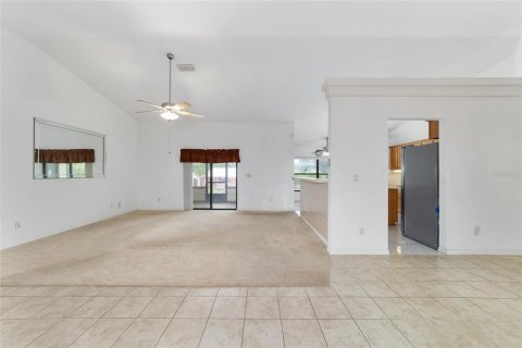 Villa ou maison à vendre à Ocala, Floride: 3 chambres, 185.71 m2 № 1677520 - photo 5