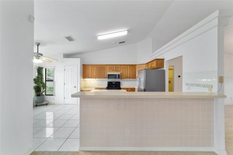 Villa ou maison à vendre à Ocala, Floride: 3 chambres, 185.71 m2 № 1677520 - photo 12