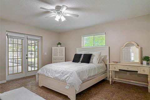 House in Edgewater, Florida 3 bedrooms, 138.7 sq.m. № 1630724 - photo 22