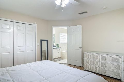 House in Edgewater, Florida 3 bedrooms, 138.7 sq.m. № 1630724 - photo 19