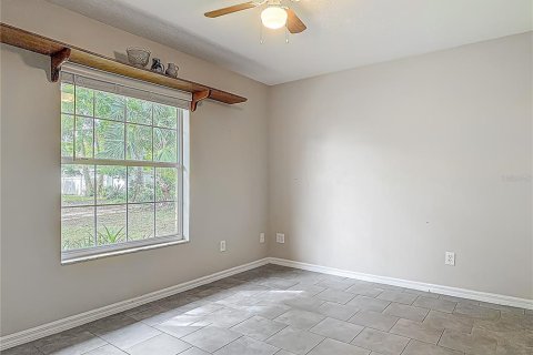 House in Edgewater, Florida 3 bedrooms, 138.7 sq.m. № 1630724 - photo 25