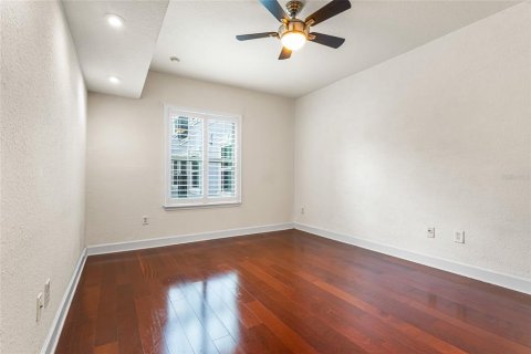 Condo in Orlando, Florida, 1 bedroom  № 1832956 - photo 5