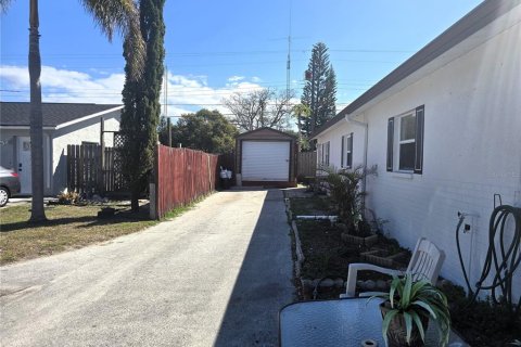 Immobilier commercial à vendre à New Port Richey, Floride: 190.26 m2 № 2204201 - photo 13