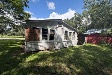 Villa ou maison à Umatilla, Floride 3 chambres, 86.4 m2 № 2345250