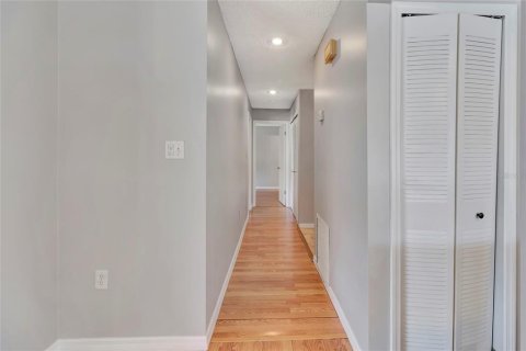 Condo in Altamonte Springs, Florida, 3 bedrooms  № 1870450 - photo 14