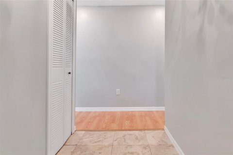 Condo in Altamonte Springs, Florida, 3 bedrooms  № 1870450 - photo 27