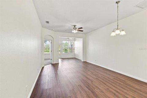 Casa en venta en Venice, Florida, 2 dormitorios, 117.52 m2 № 2306857 - foto 4