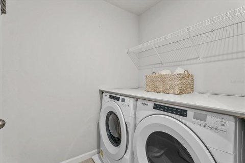 Touwnhouse à vendre à Bradenton, Floride: 3 chambres, 149.94 m2 № 2437199 - photo 25