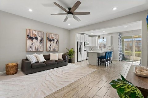 Touwnhouse à vendre à Bradenton, Floride: 3 chambres, 149.94 m2 № 2437199 - photo 4