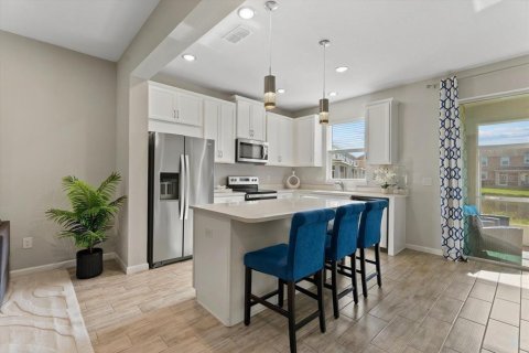 Touwnhouse à vendre à Bradenton, Floride: 3 chambres, 149.94 m2 № 2437199 - photo 7