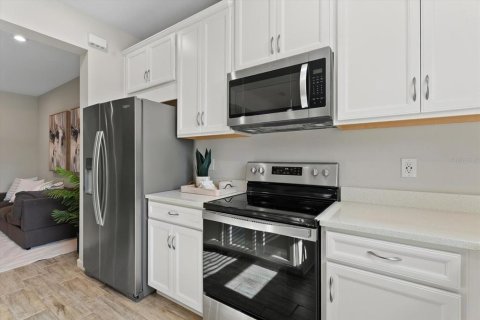 Touwnhouse à vendre à Bradenton, Floride: 3 chambres, 149.94 m2 № 2437199 - photo 13