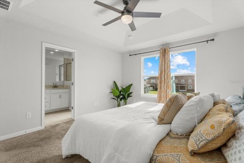 Touwnhouse à vendre à Bradenton, Floride: 3 chambres, 149.94 m2 № 2437199 - photo 19