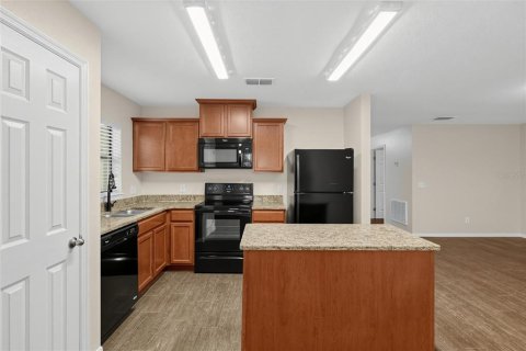 Villa ou maison à vendre à Haines City, Floride: 3 chambres, 128.02 m2 № 2377879 - photo 8