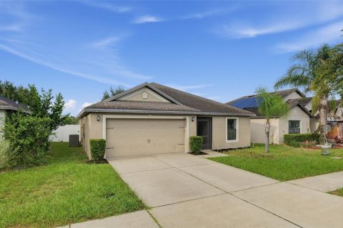 Villa ou maison à Haines City, Floride 3 chambres, 128.02 m2 № 2377879