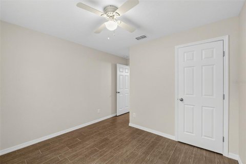 Villa ou maison à vendre à Haines City, Floride: 3 chambres, 128.02 m2 № 2377879 - photo 15