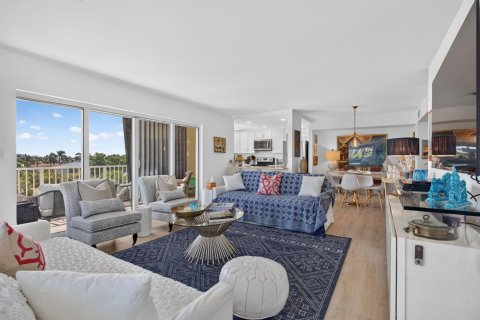 Copropriété à vendre à Pompano Beach, Floride: 2 chambres, 130.06 m2 № 2421131 - photo 11
