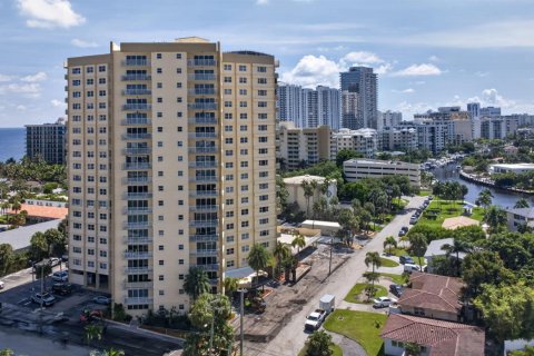 Copropriété à vendre à Pompano Beach, Floride: 2 chambres, 130.06 m2 № 2421131 - photo 24