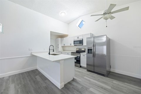 Villa ou maison à vendre à Riverview, Floride: 3 chambres, 114.83 m2 № 2221752 - photo 11