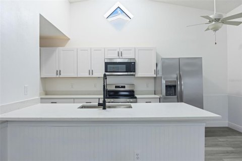 Villa ou maison à vendre à Riverview, Floride: 3 chambres, 114.83 m2 № 2221752 - photo 10