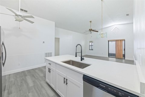 Villa ou maison à vendre à Riverview, Floride: 3 chambres, 114.83 m2 № 2221752 - photo 15