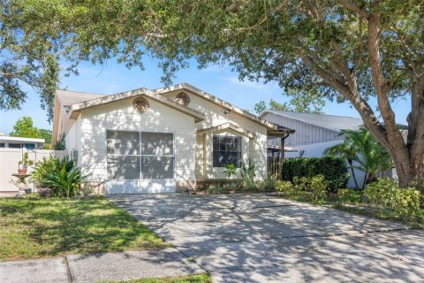 Casa en venta en Riverview, Florida, 3 dormitorios, 114.83 m2 № 2221752 - foto 5